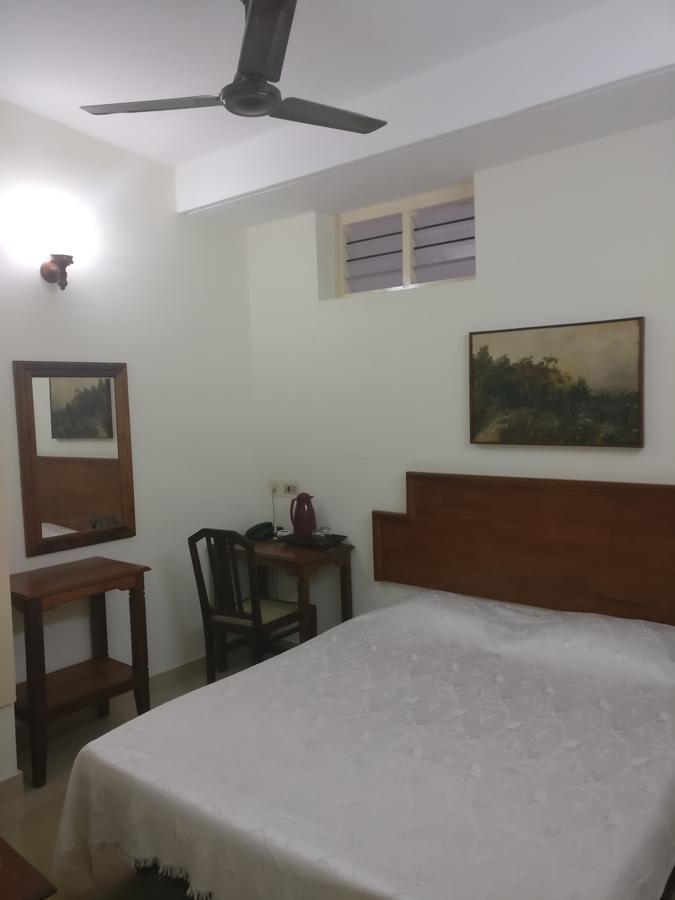 Safire Residency Hotell Thiruvananthapuram Eksteriør bilde